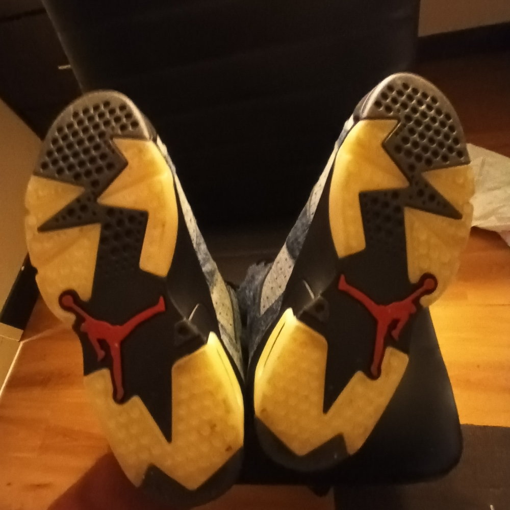 Jordan 6 only worn 2 times